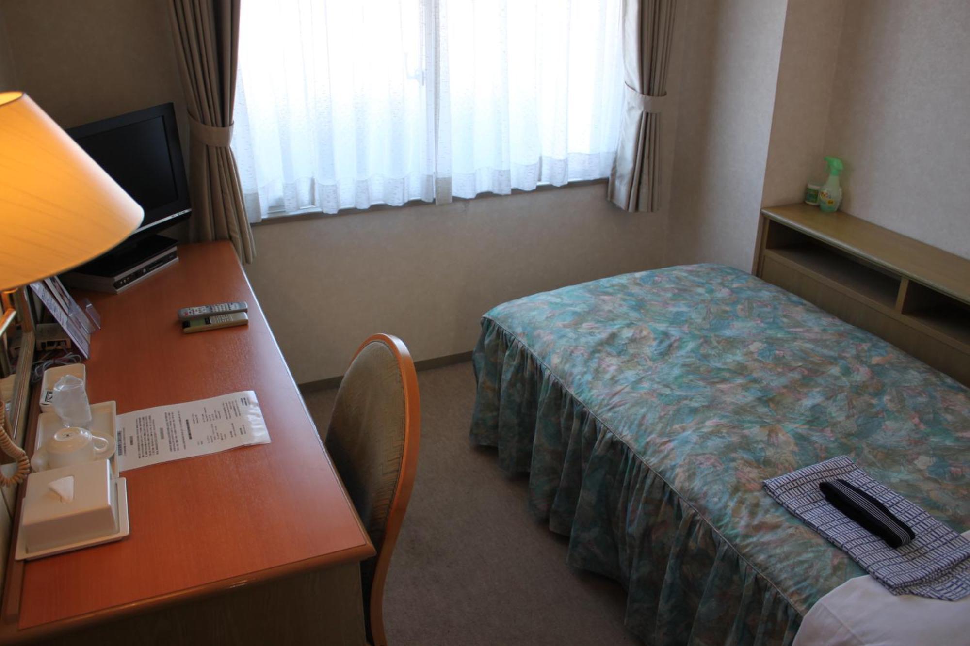 アーバンホテル三幸 千葉市 部屋 写真